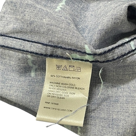 Tipsy Elves Shirt Mens Medium Blue Nothin But Nessy Button Up Hawaiian XL - Picture 4 of 5